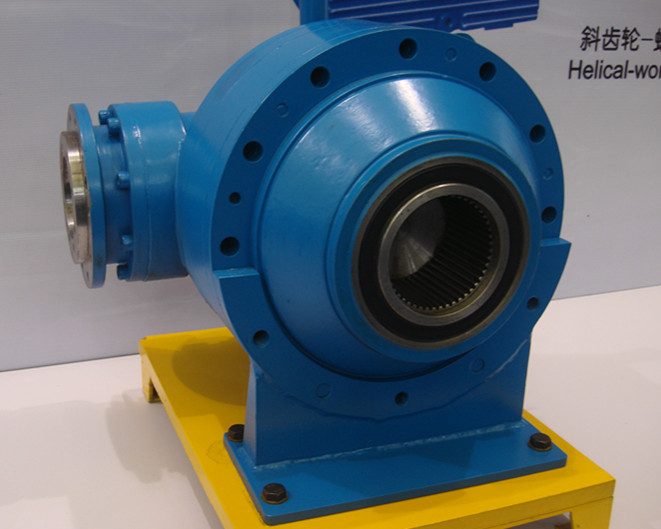 双卧轴搅拌机用减速机