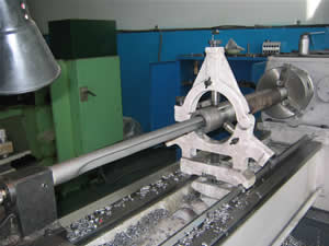 深孔钻系统在普通机床深孔加工改造中的使用方法